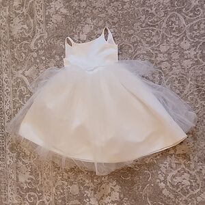 Girls flower girl dress  size 6